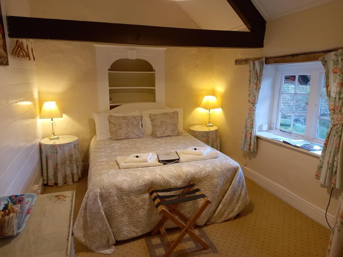 Villa Bickleigh Castle Tiverton  Camera foto