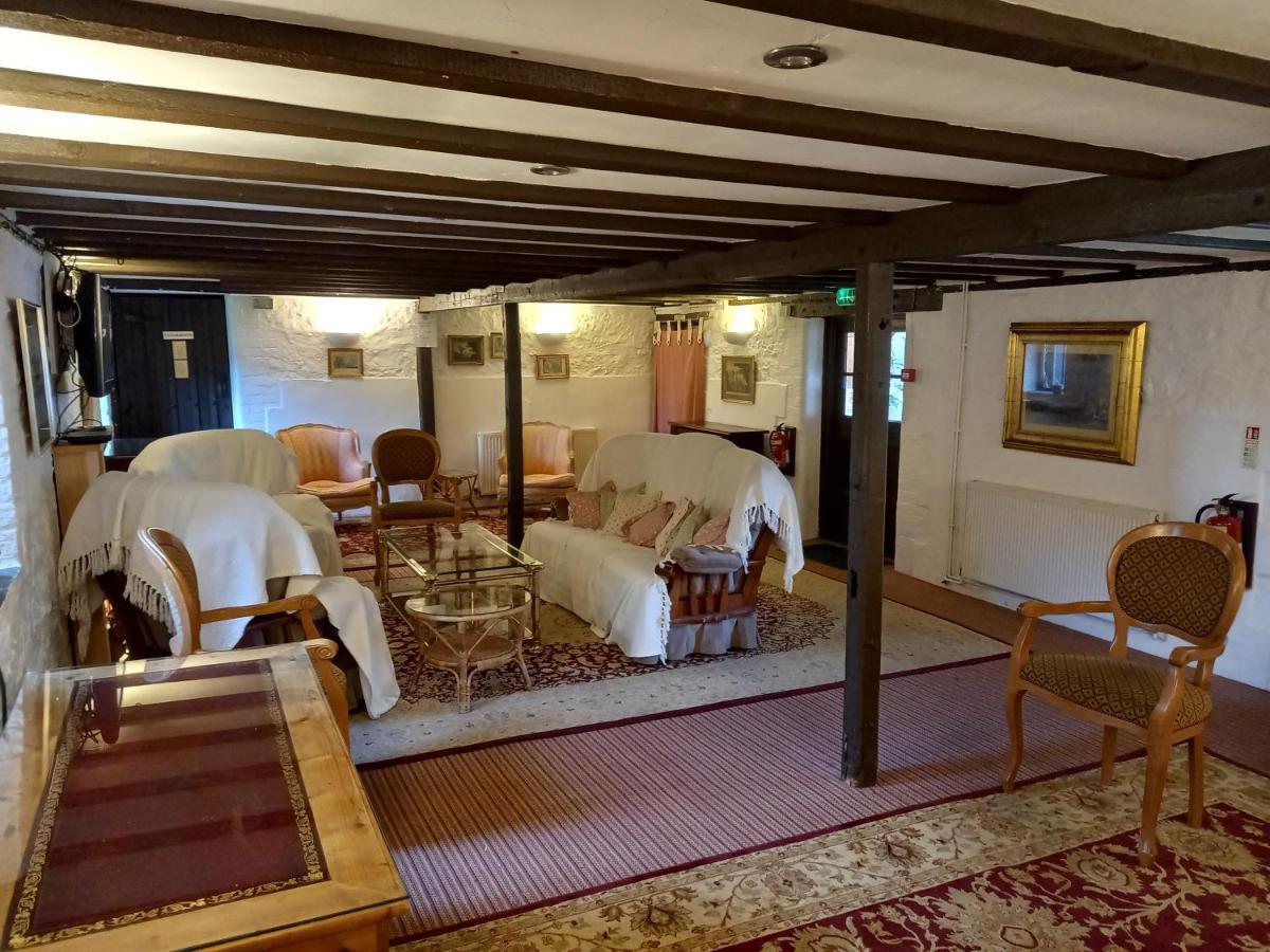 Villa Bickleigh Castle Tiverton  Esterno foto